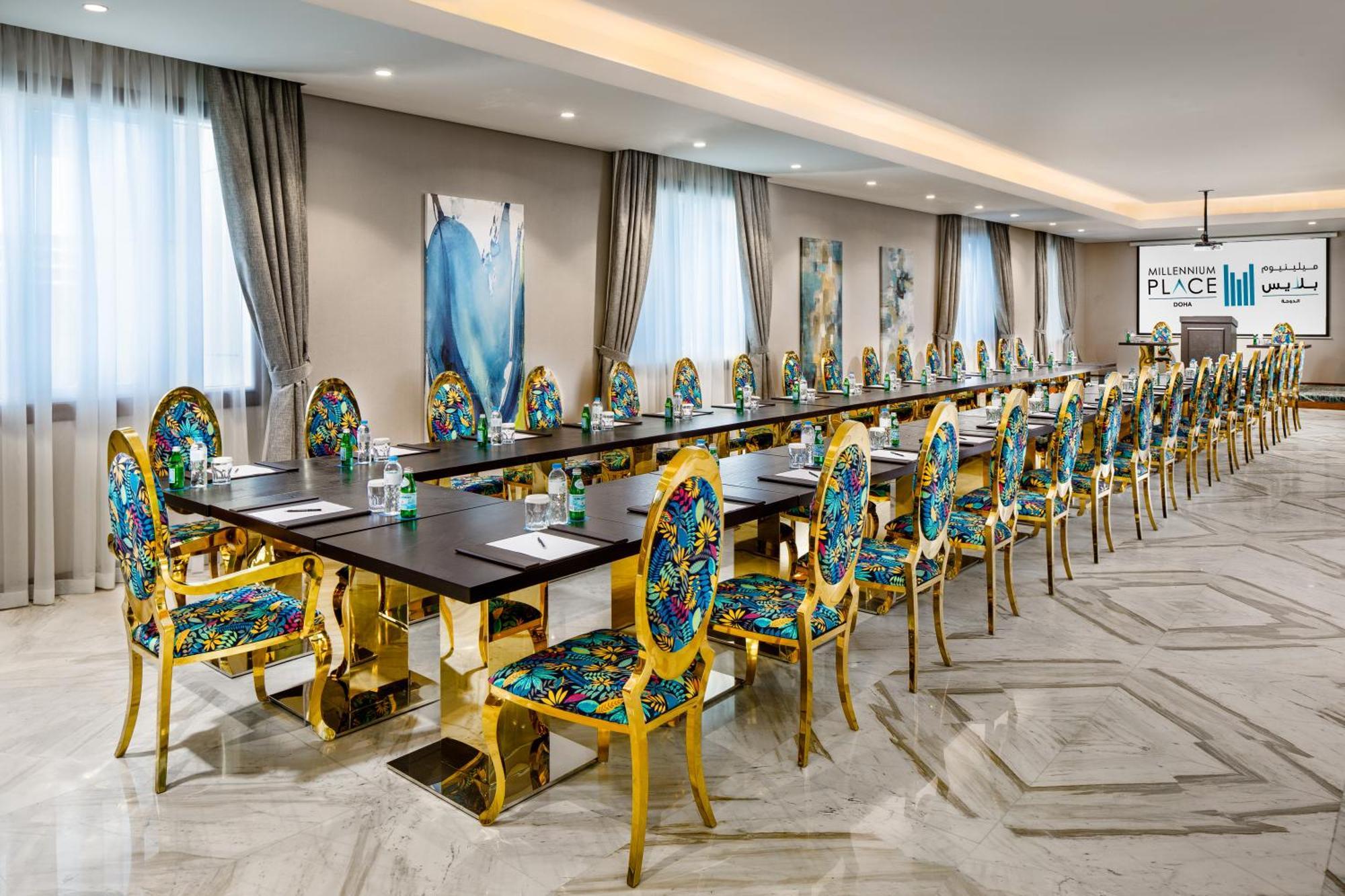 Millennium Place Dauhá Exteriér fotografie Meeting room