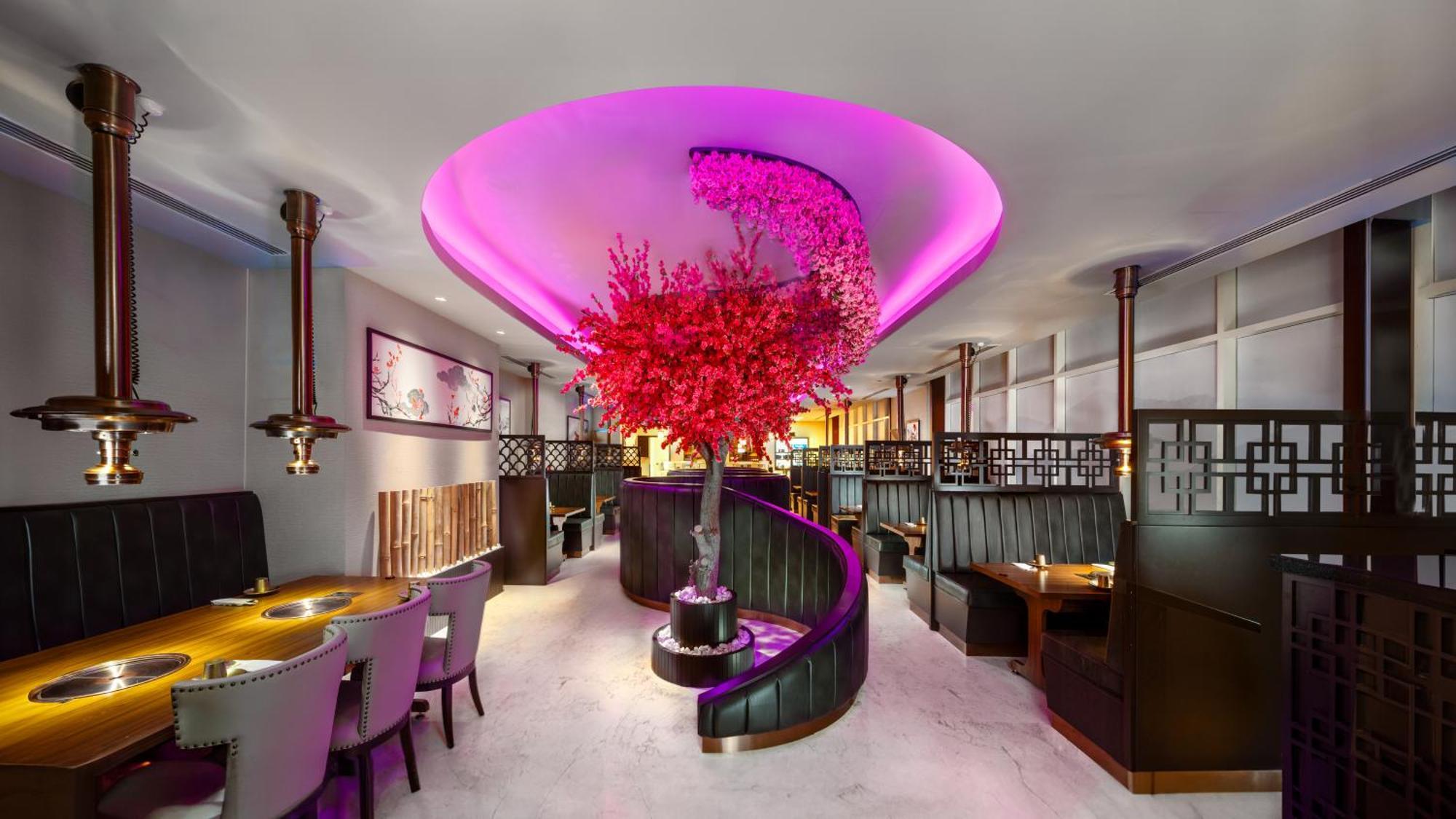 Millennium Place Dauhá Exteriér fotografie Interior of Buddha Bar London